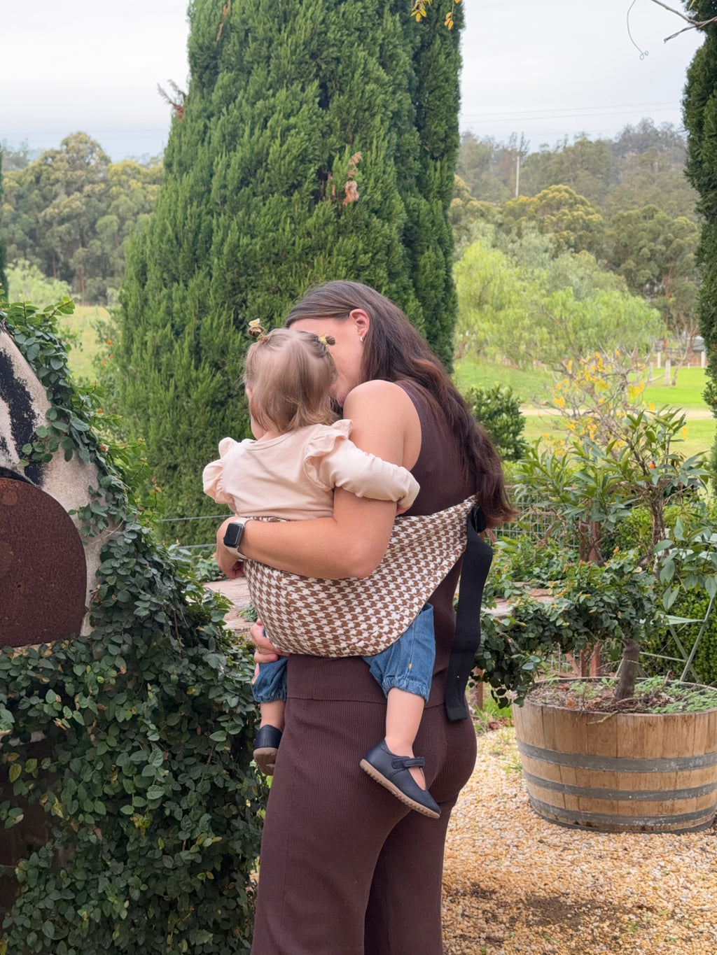 Dune | mum carrying toddler in ever toddler carrier back shot